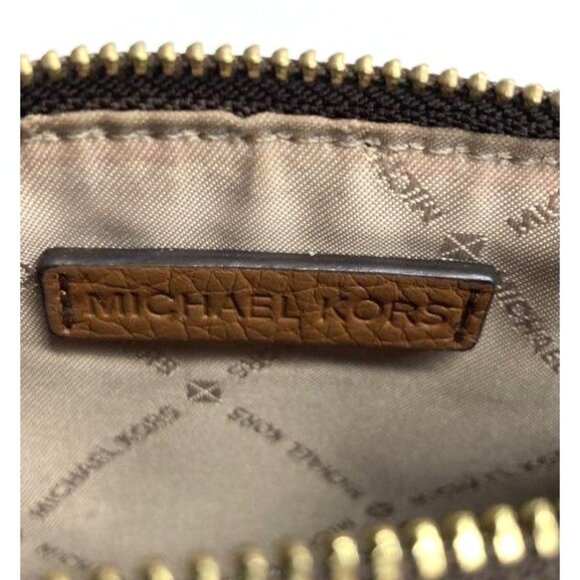 Michael Kors Women's Jet Set Small Signature Logo Clutch - Picture 4 of 5